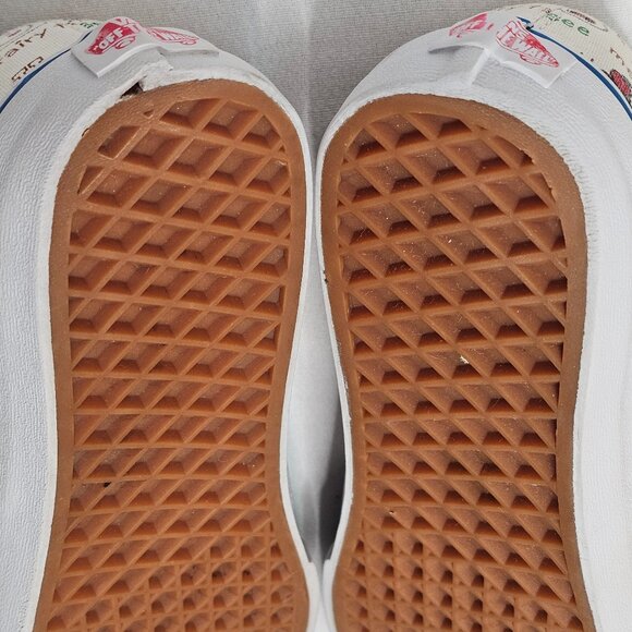 VANS x HELLO KITTY  School Canvas Lace-Up Multicolor Shoes Women's 8.5/ Men's 7 - Picture 11 of 13